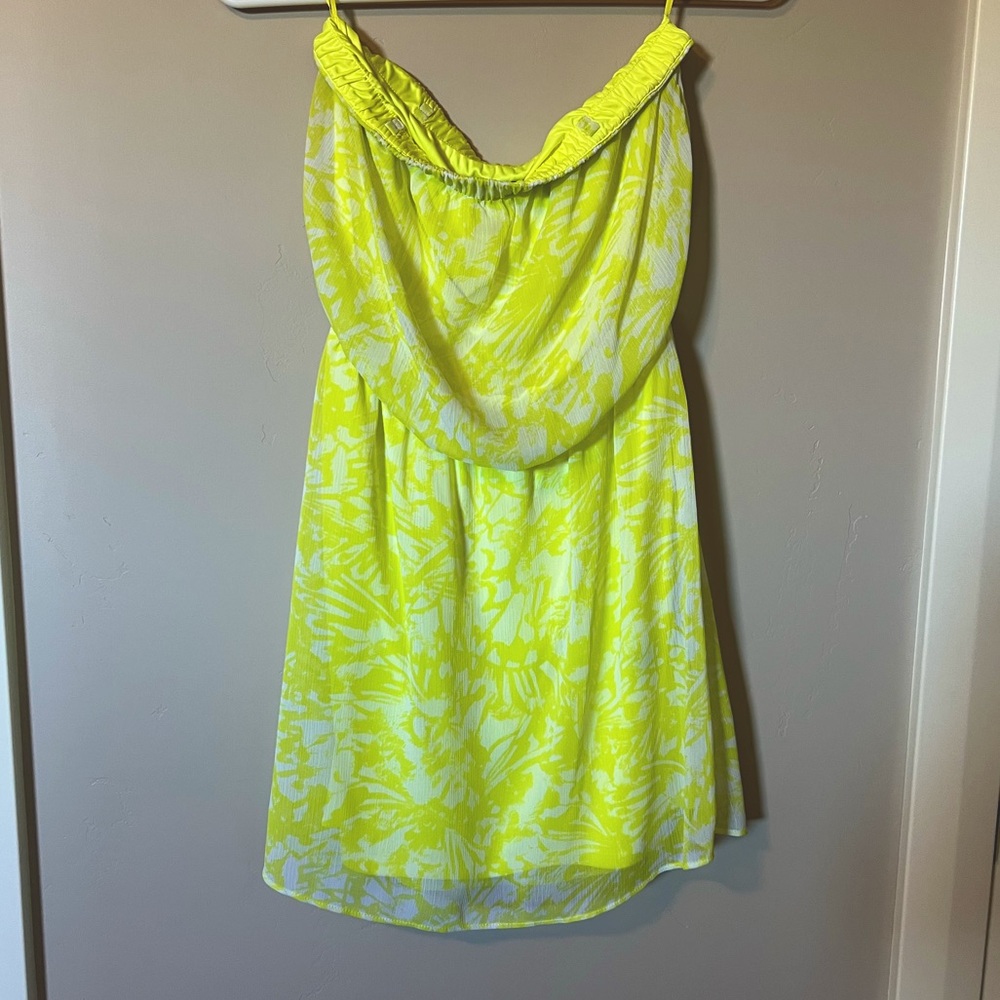 Express XS spring/summer fun flows dress bright yellow/white tube top